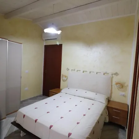 Apartment Glamour House