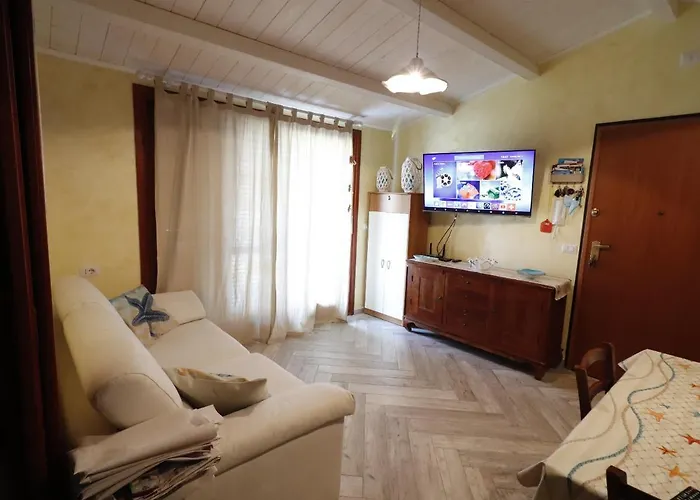 Glamour House Apartament Villasimius