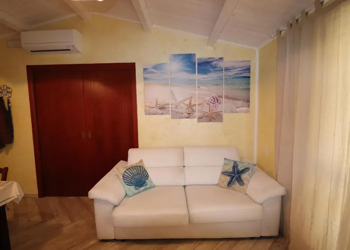 Glamour House Apartman Villasimius